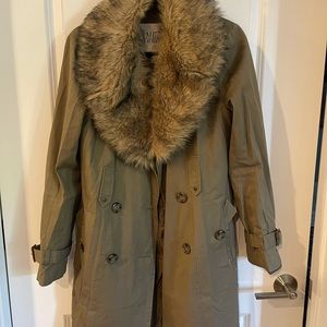 Urban Outfitters trenchcoat